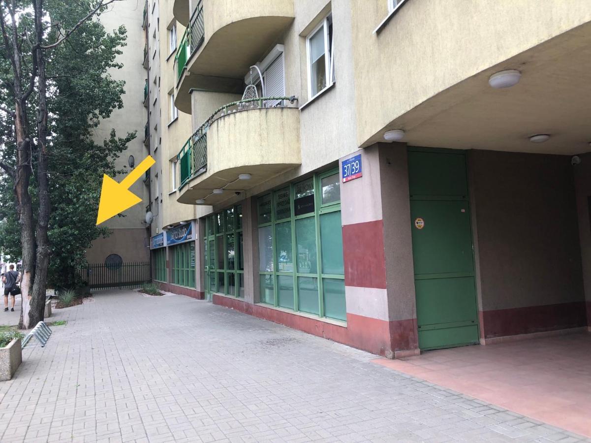 Zwykle Mieszkanie Na Wilenska, Trzy Przystanki Do Starego Miasta,dwa Przystanki Do Szpitala Praskiego *